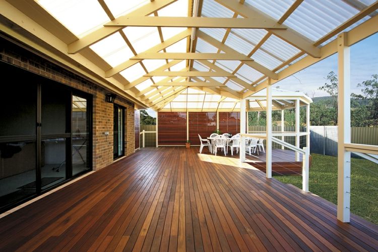 Çatı cam modern çardak ahşap-şık-asil-modern yarı gölgeli-bahçe-tasarım