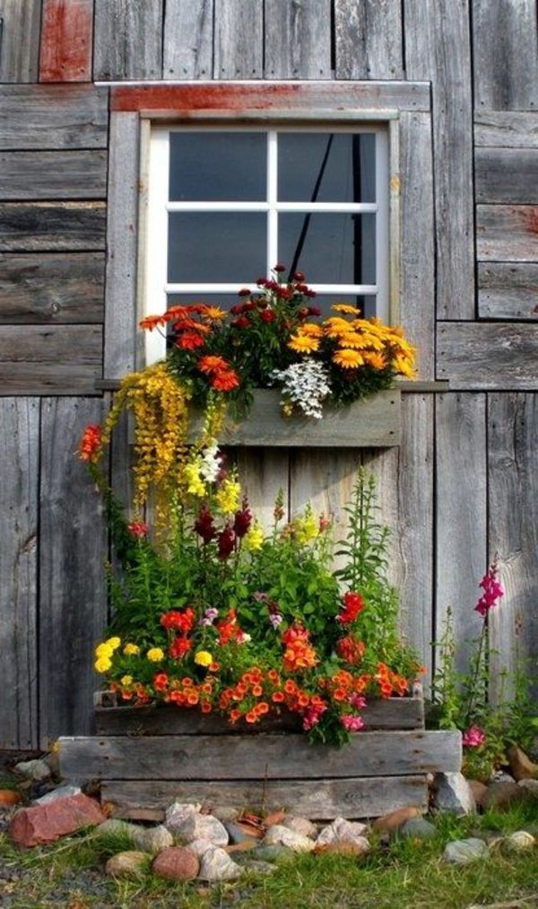 -Blumenkaesten-için-balkon-den-odun