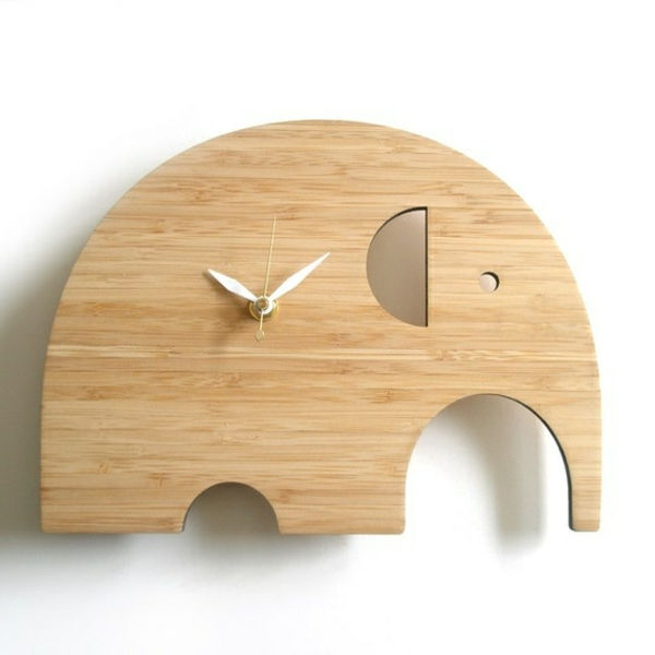 Dekoelement stenska ura iz lesa slon