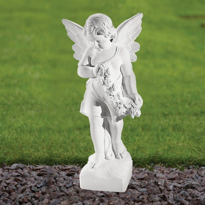 Angelas statula ir balta suvenyrų