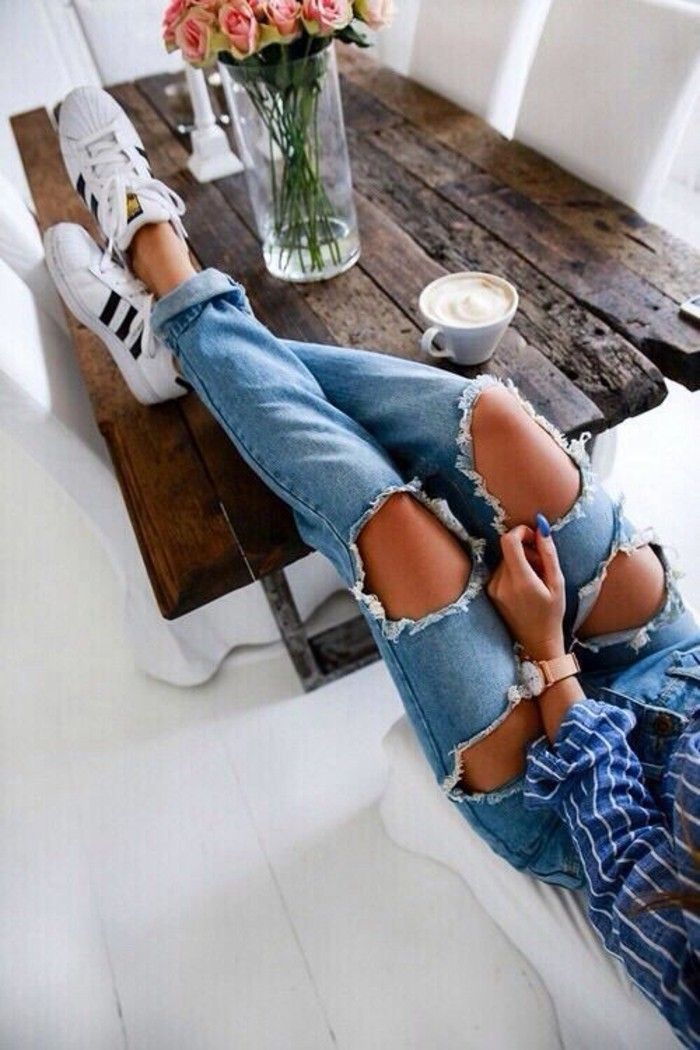 Rekreacja-at-home-jeansy-z otworami Sneakers