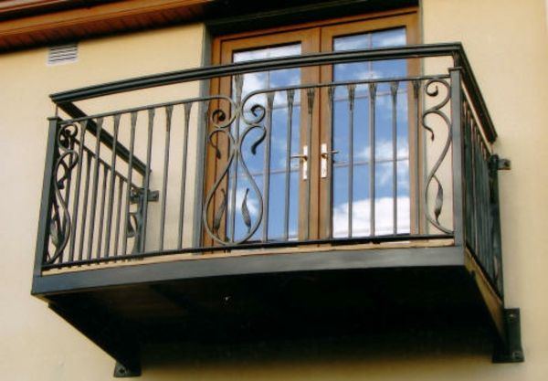 Vonkajšie designové balkónové zábradlie