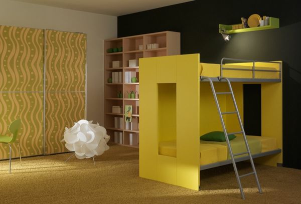 Modern Nursery met-een-stapelbed-in-Yellow