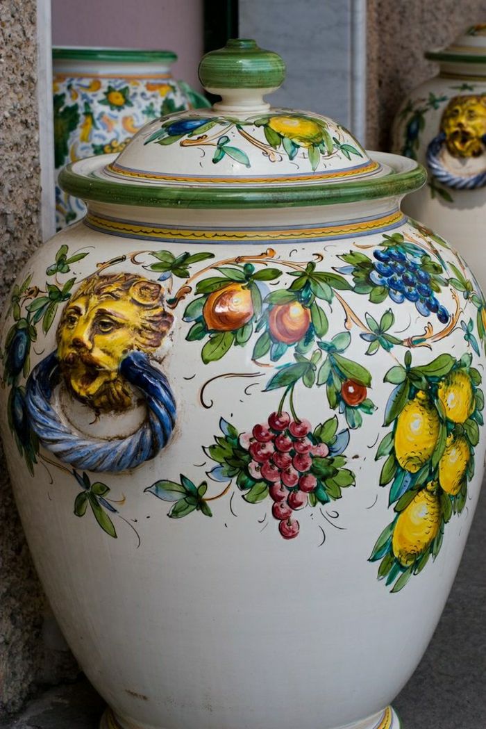 Portofino, Taliansko a jemné ručne maľované keramické riadu váza