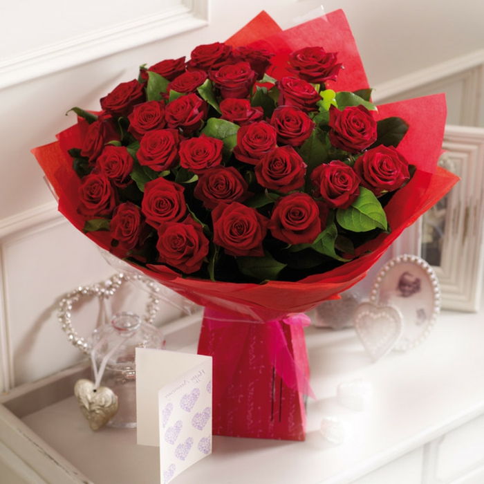 Roser bukett-send-elegant-for-valentiner