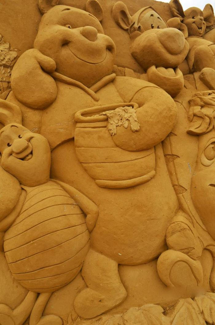 Scultura della sabbia of-the-gente-of-the-Pooh Winnie