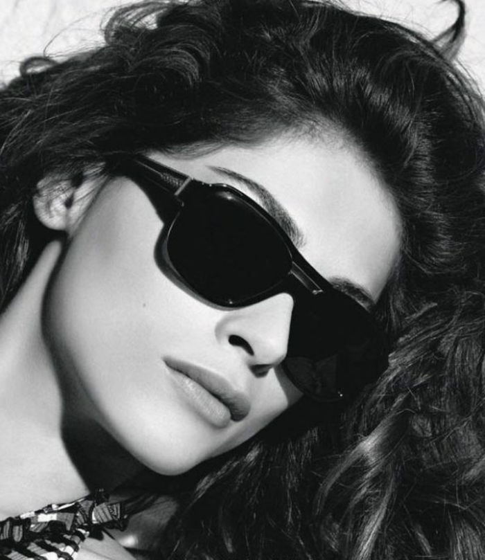 Slnečné okuliare Chanel 2011-ELISA sednaoui-