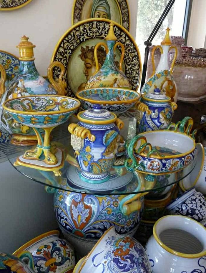 Pottery taliansky keramický umelec Francesca Niccacci