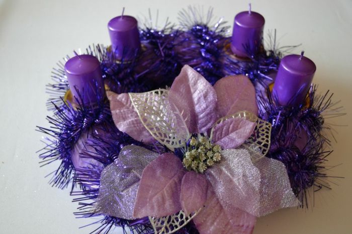 adventskranz-nápady-big-fialový kvet