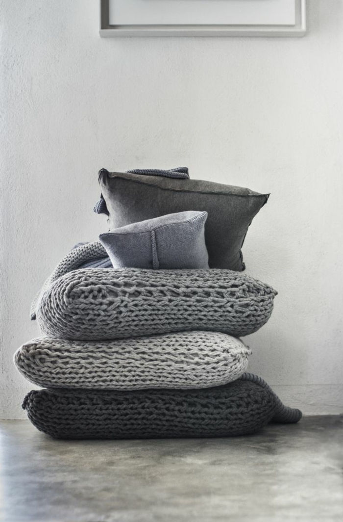 Udobne Pleteni blazine sivi odtenki-udobno ideja