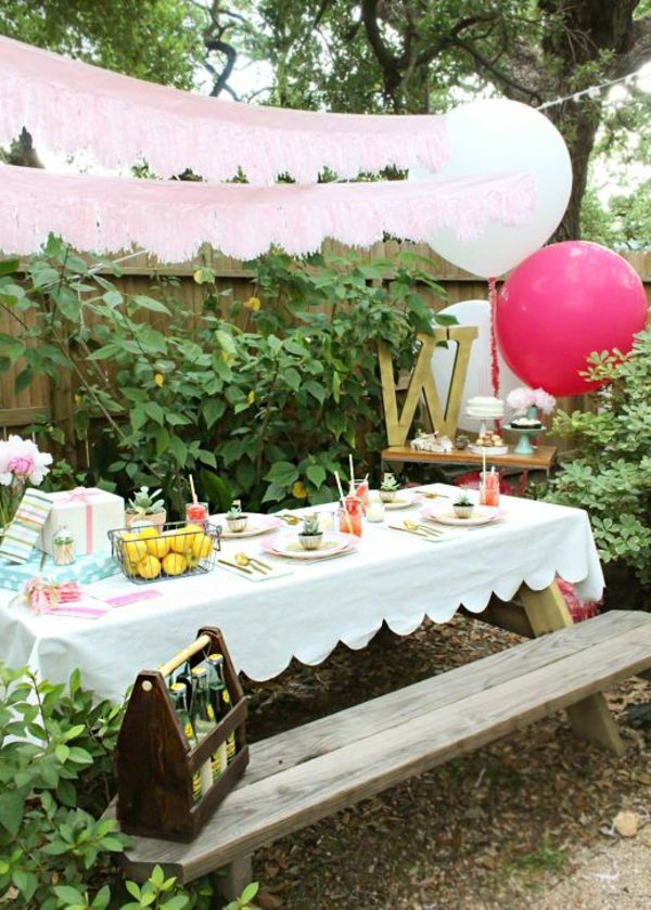 aby by-the-záhradné párty Deco-nápady-table-Floral Deco