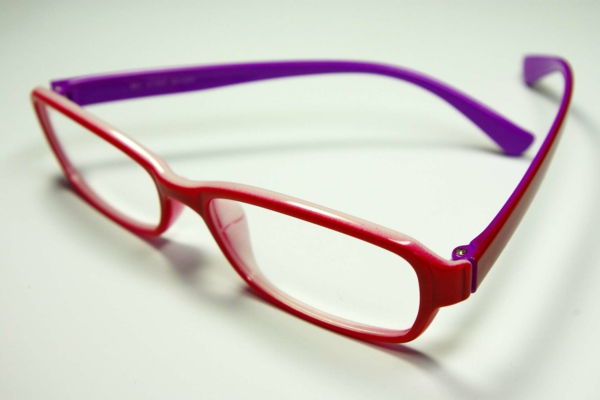 --brillen-online-kupi-kupi-očala-modno-rdeča očala