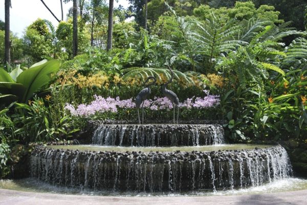 fountain-jardim-com-decoração figuras Cachoeira no Jardim
