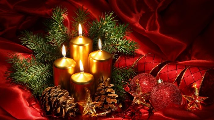 brúsiť for-vianočné-pra-sviečky-and-červeno-zdobenie ideas-