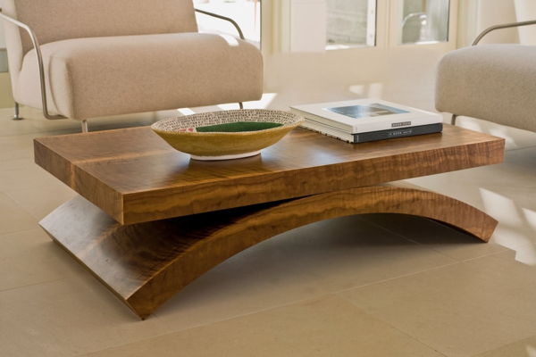 Sodobna učinkovito polno miza, klubska mizica-of-lesa