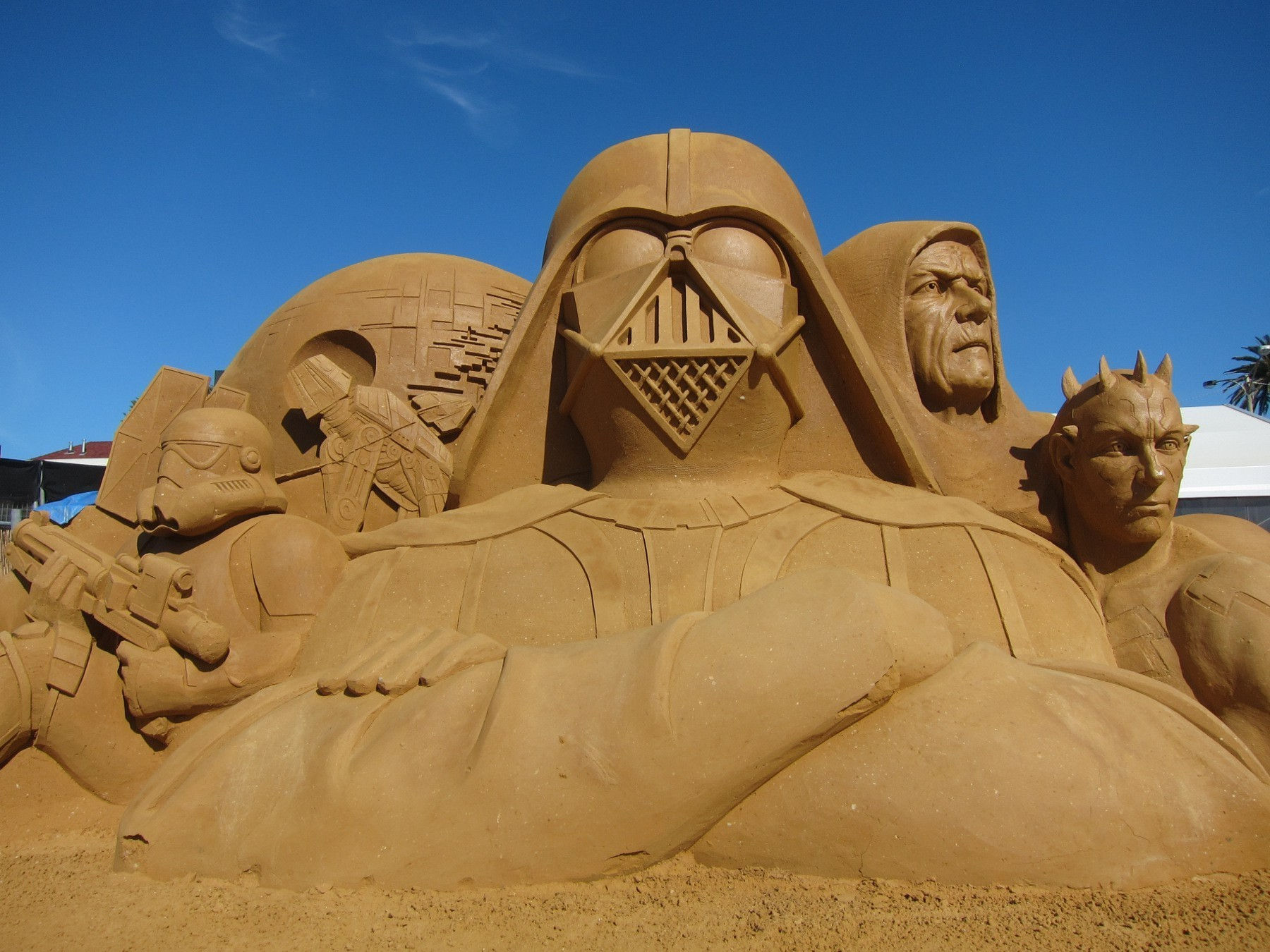 scultura fantastico-realistico-sabbia Star Wars tema