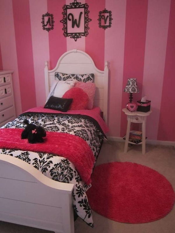 kleurenpalet-mooie-woon-muur-verf-in-de-slaapkamer-roze nuances