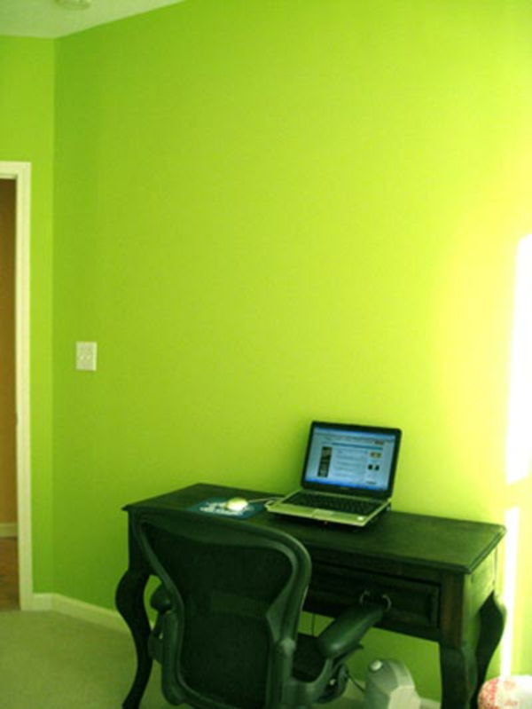 barvna paletna stenska barva zelena pisalna miza
