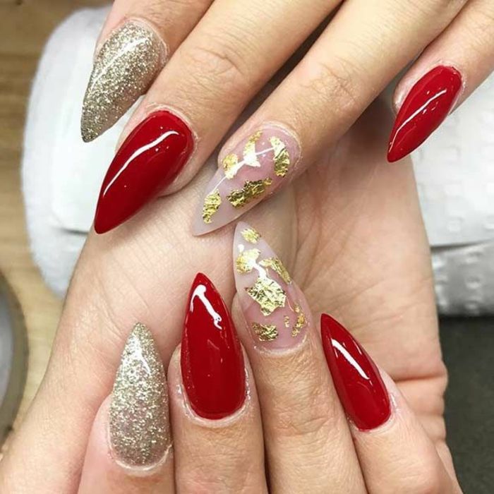 fingernailsbilder röda naglar guldglittrande naglar med färgstark designklass stilig manikyr