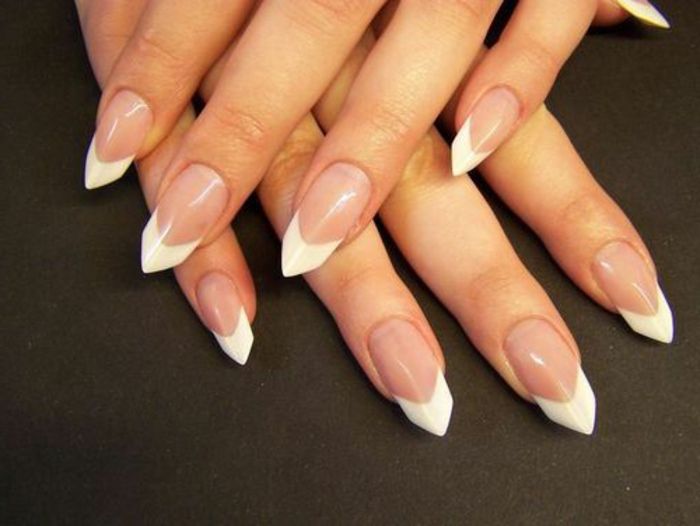 naglar bildar idéer för att designa franska naglar designidéer stor form av naglar vit och rosa lack