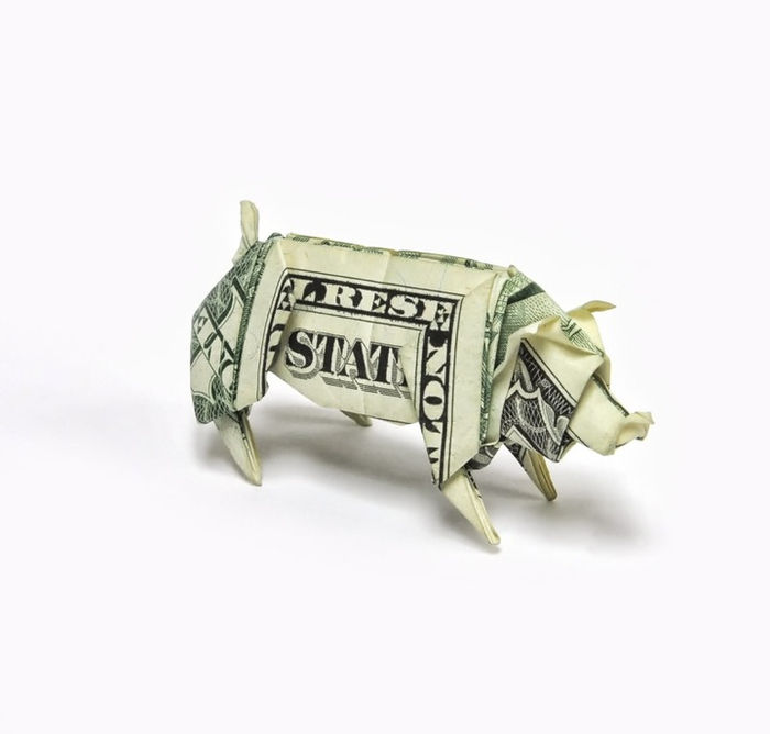 iš sąskaitų iškeptos kiaulės, juokinga ir kūrybinga pinigų dovanų idėja, daryk dovaną sau