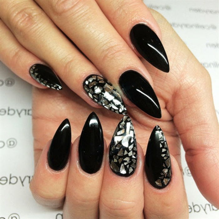 svarta naglar design idéer för att utforma bra dekoration för naglar silver effekter inbyggda i färgen