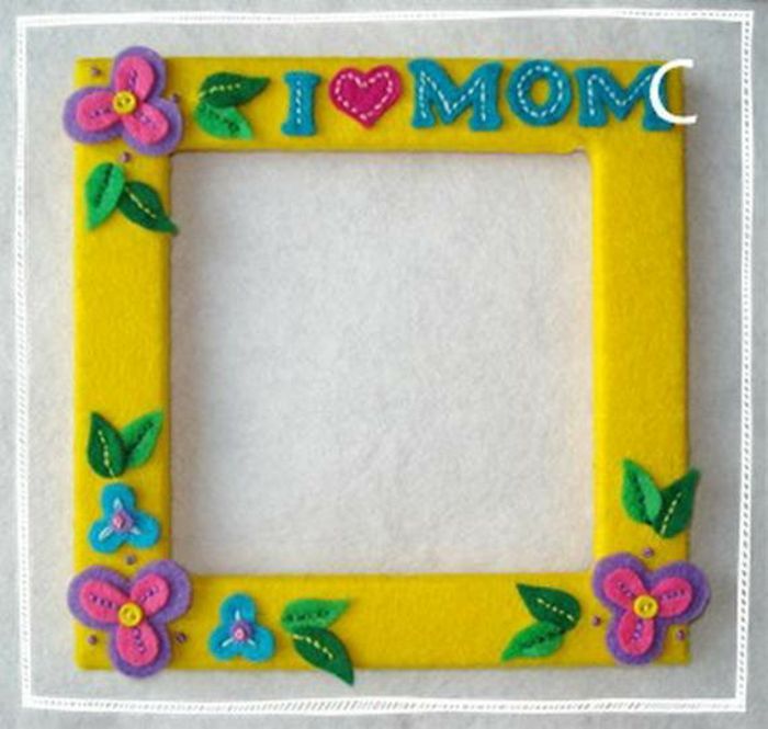 Mother's Day Gift Ideas Moldura para retrato em cor amarela com enfeite de flores para se fazer