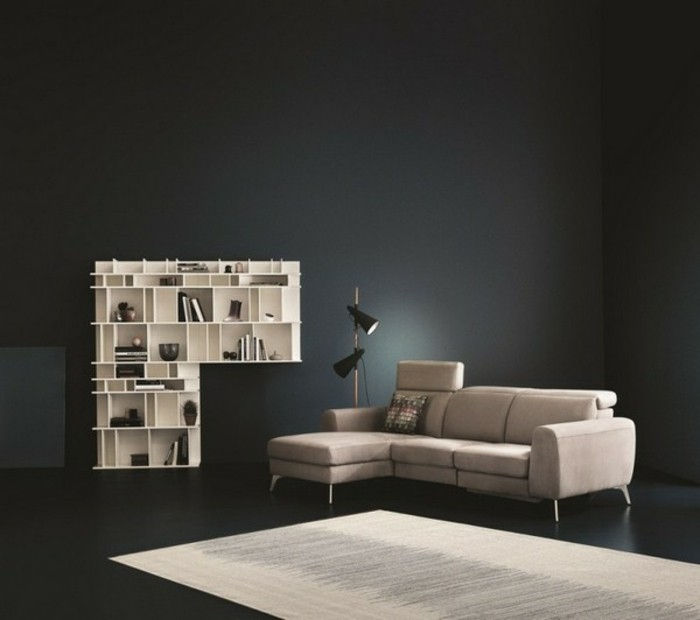 Interiör idéer-för-vardagsrum färgbensin stor-vit-soffa