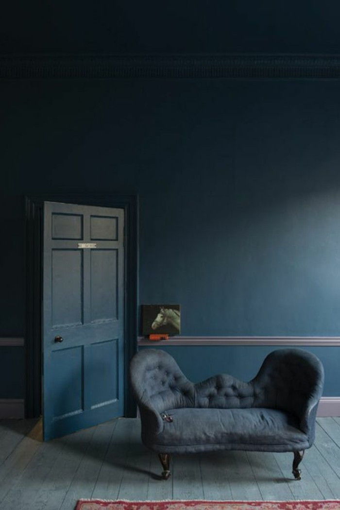kreativ design levnads-färg väggbensin stor-farderobe retro soffa