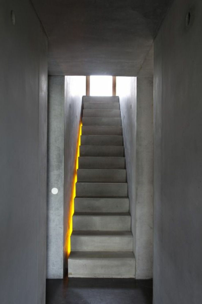 ledet trappebelysning-grå-design-moderne-gangen-utforming