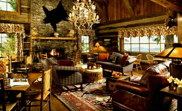 Modern bir köy evi mobilya yazlık mekânsal-rustik şömine deri koltuk avize Boynuz