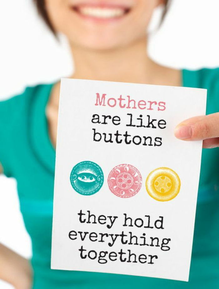As mães são como botões que colocam tudo junto no cartão - Idéias do presente do dia das mães