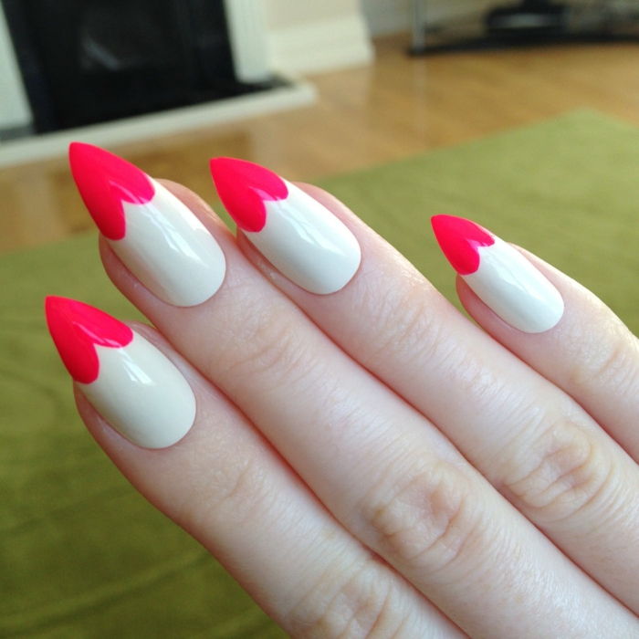 naglar mandel form idéer röda bågar spets naglar designer vit manikyr med dekorationer hjärta