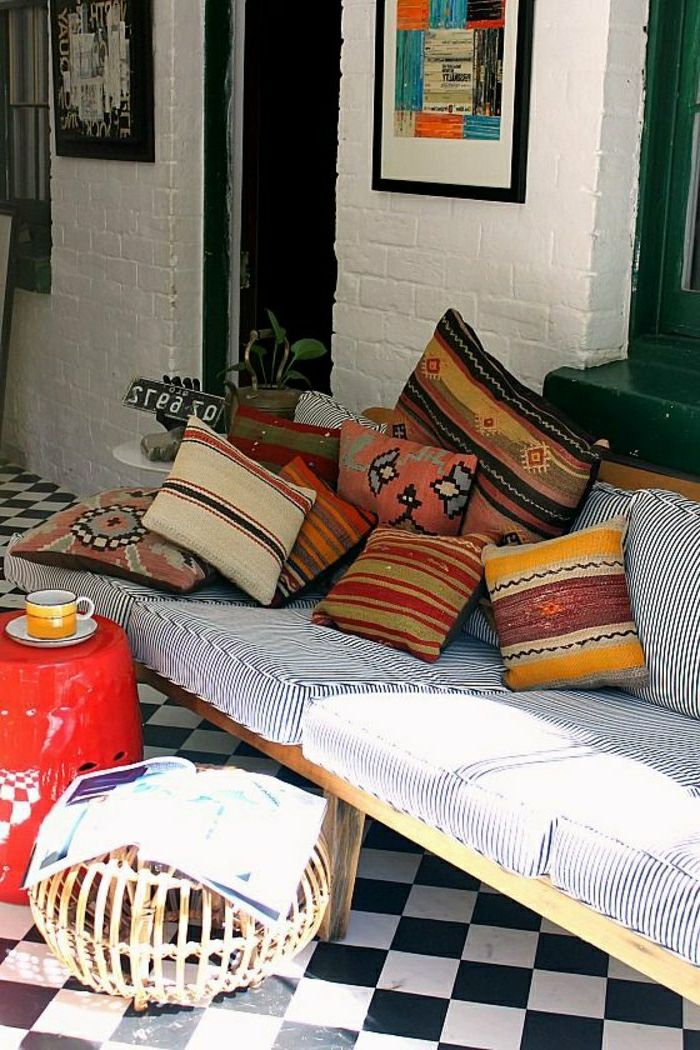 oriental agățat lampă canapea pernă decorativ colorat în cameră canapea alb și albastru masă de cafea decor deco perete
