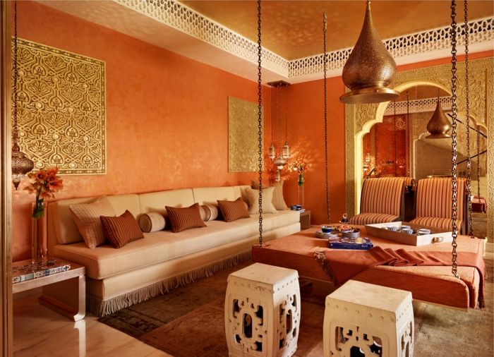 marocan lămpi aur decoratiuni de perete decoratiuni albe lustres canapea pat perna deco elegant