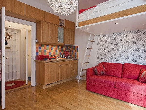original-wohnideen-for-small-lägenhet vardagsrum-med-en-ljus soffa