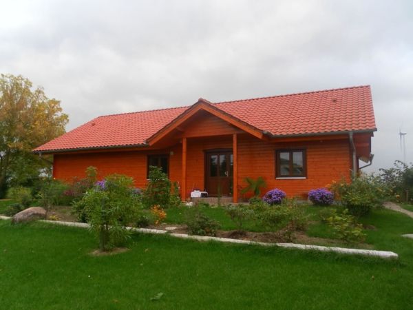 bungalow-casa in stile rosso