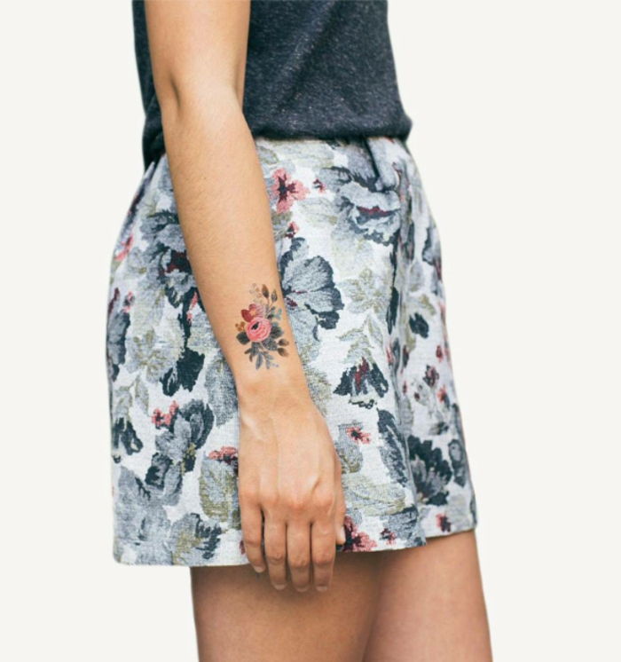 modelos de tatuagem mulheres colorido pouco tatuagem no braço tatuagem impressão como a saia saia curta com stirt