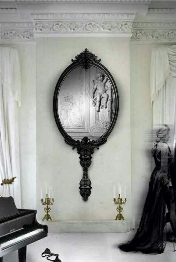 vakker Chic-speil-i-gotisk-bad