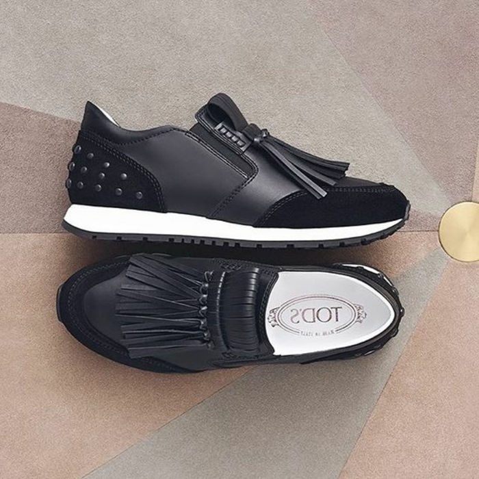 klädkod sportiga eleganta skor i svart färg eleganta sneakers för fritid
