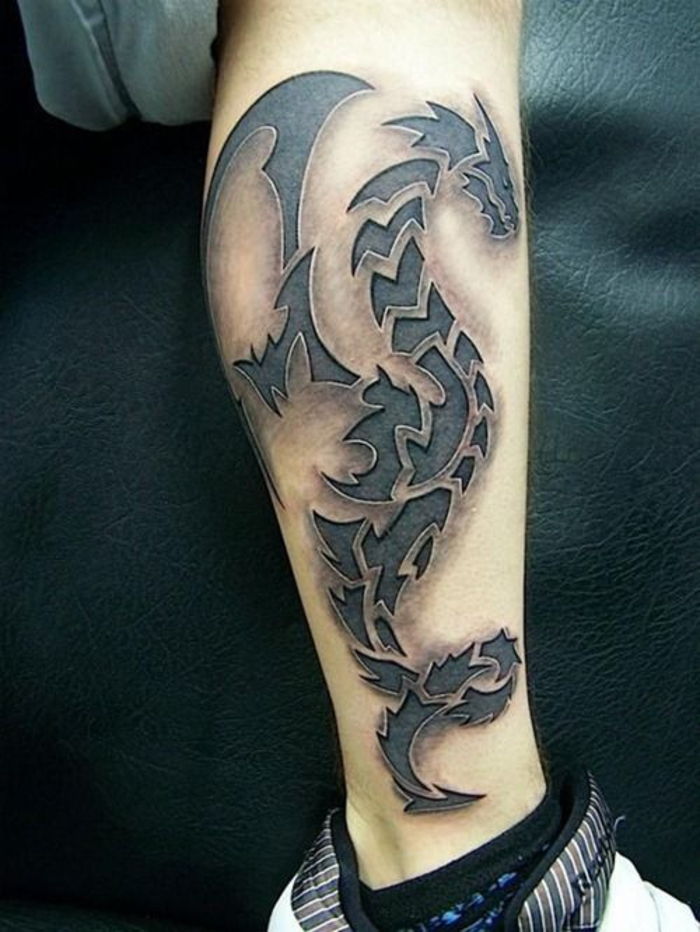 tatuaggio sulla gamba, drago, motivi del tatuaggio per gli uomini, idee per tatuaggi maschili