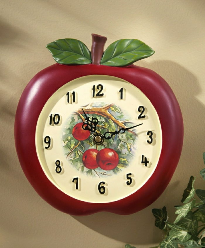 rocznika zegar ścienny i jabłko wnętrze kuchni