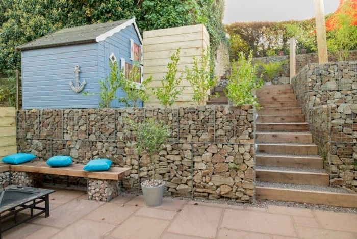 belíssimas-DIY-ideias-para-o-jardim-jardim escadas azul-house