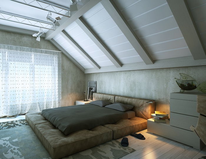 snedsteg sovrum design idé stora säng gardiner sängbord flip-flops