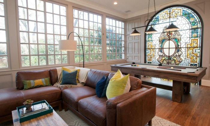 Vitráže ako dekorácie - Ozdobte okno obývacej izby s oválnym tvarom