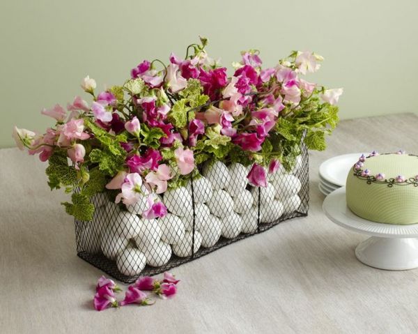 Miza za okrasitev cvetja
