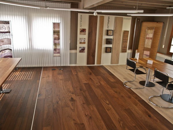 Office-morbida e calda atmosfera-in-the-casa-con-legno