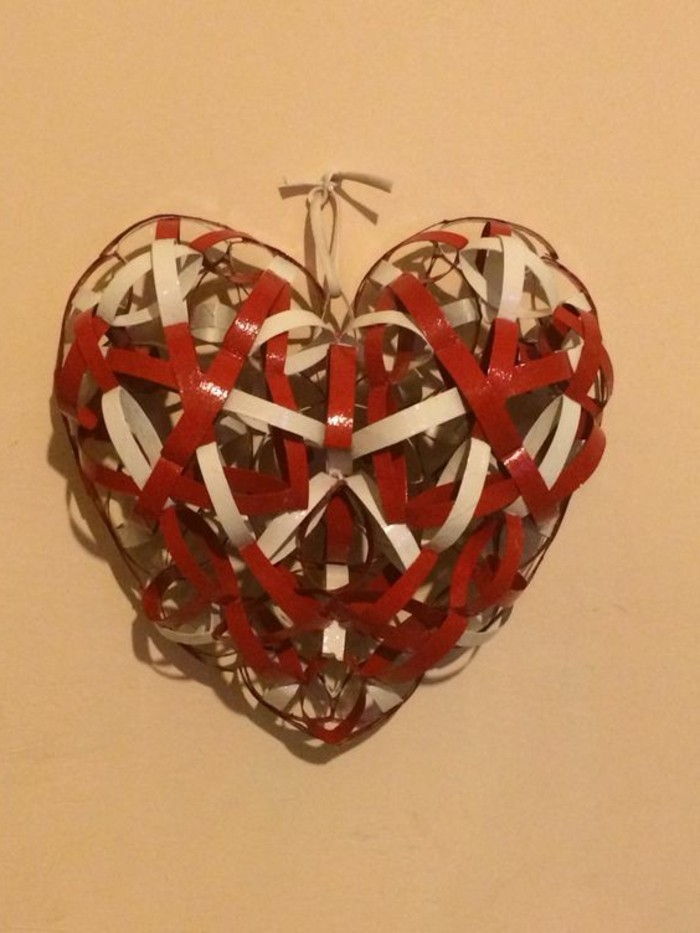 Craft Ideas-z WC rolkach Red Heart