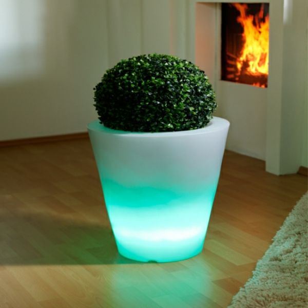 Vaza Led svetila-v-zeleno barvo-to-home