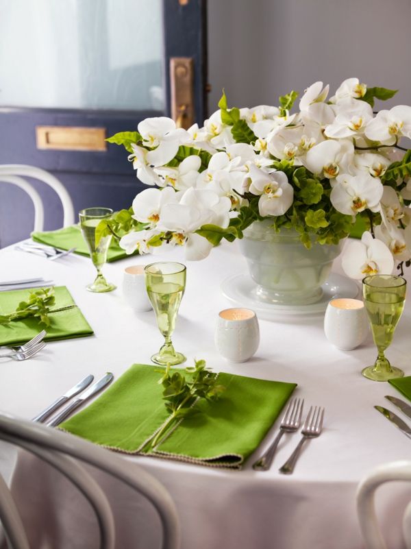žalia-balta-orchidėja stalo deco